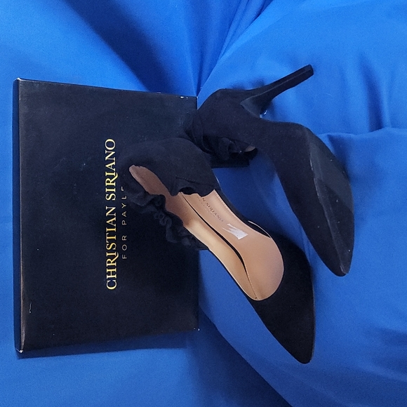 Shoes - Picture 4 of 4